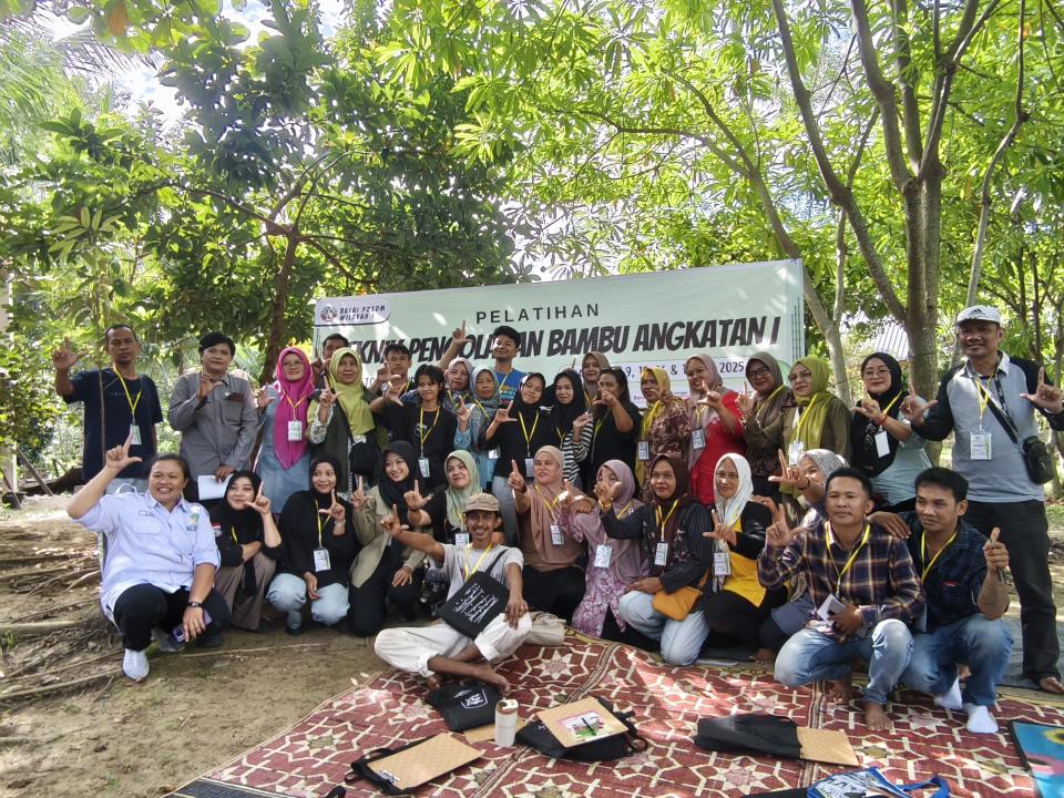 Pelatihan Teknik Pengolahan Bambu – 2025