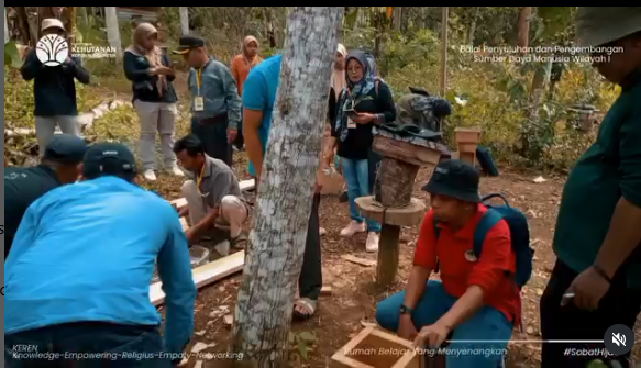 Pelatihan Budidaya Lebah Madu Kelulut (Trigona spp.) Angkatan II – 2025